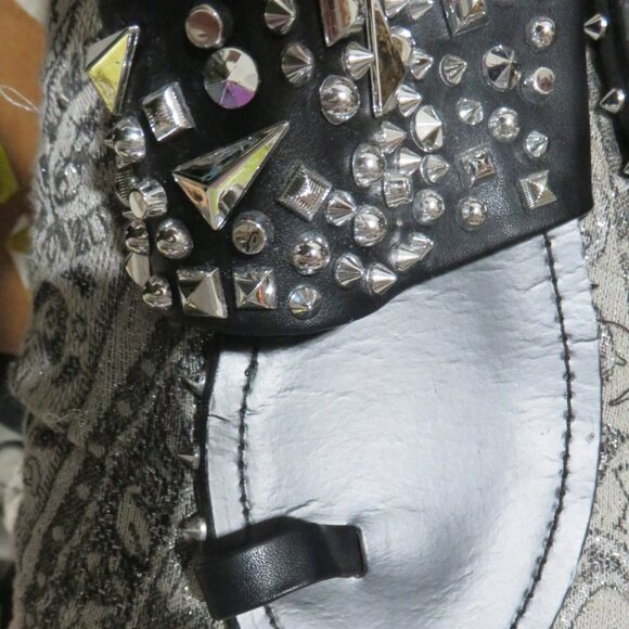 BOGO Official Bee Shop Black & Silver Studded Sandals Slip ons flats slides 10 - Picture 8 of 11